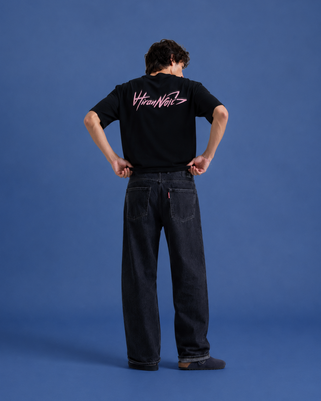 Noir En Rose